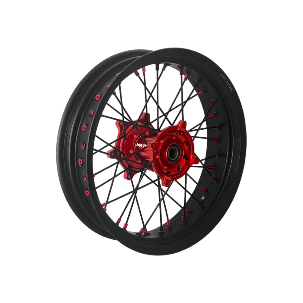 Wheel Honda CRF 250 R (14-26) rear 17x4.25 red DS50.RM12R